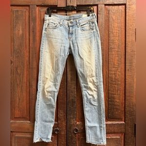 Rag&Bone Light Blue Mid Rise Slim Boyfriend Jean